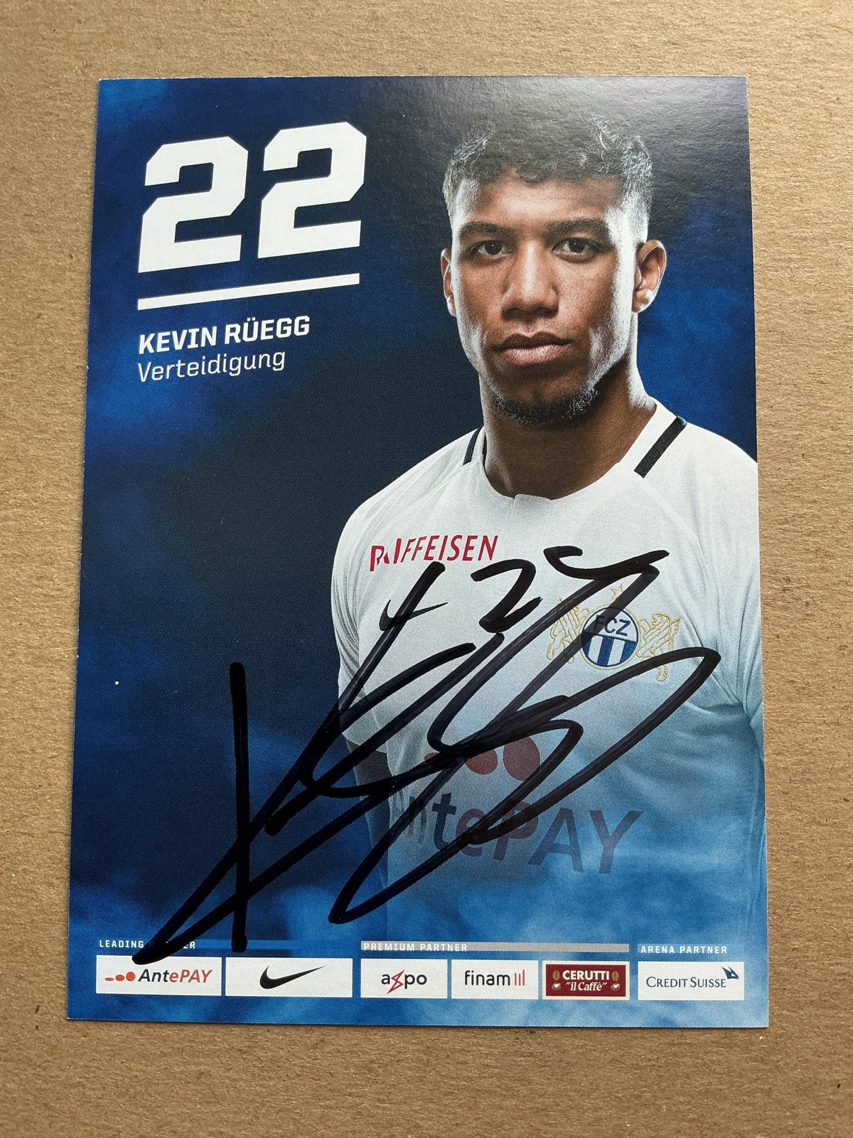 Kevin Rüegg, Switzerland 🇨🇭 FC Zürich 2019/20 hand signed - Autographs-World