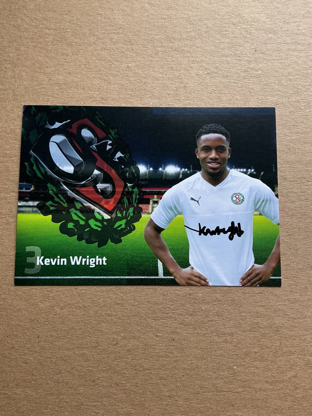 Kevin Wright, Sierra Leone 🇸🇱 Örebro SK 2019/20 hand signed - Autographs-World