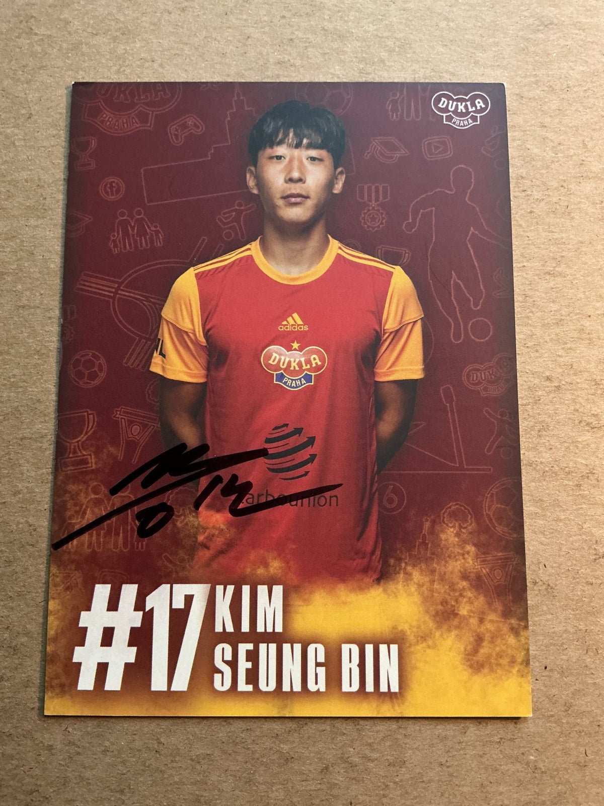 Kim Seung Bin, South Korea 🇰🇷 FK Dukla Prague 2021/22 hand signed - Autographs-World