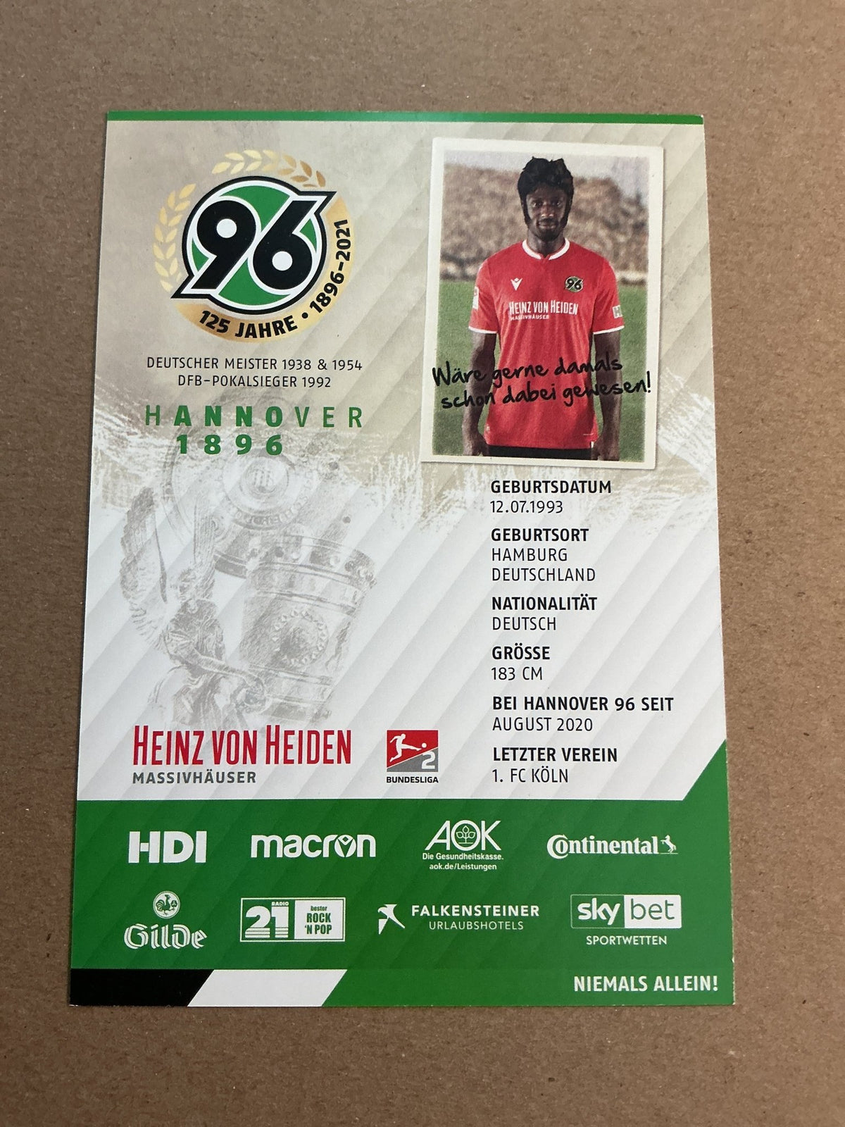 Kingsley Schindler, Germany 🇩🇪 Hannover 96 2020/21 hand signed - Autographs-World