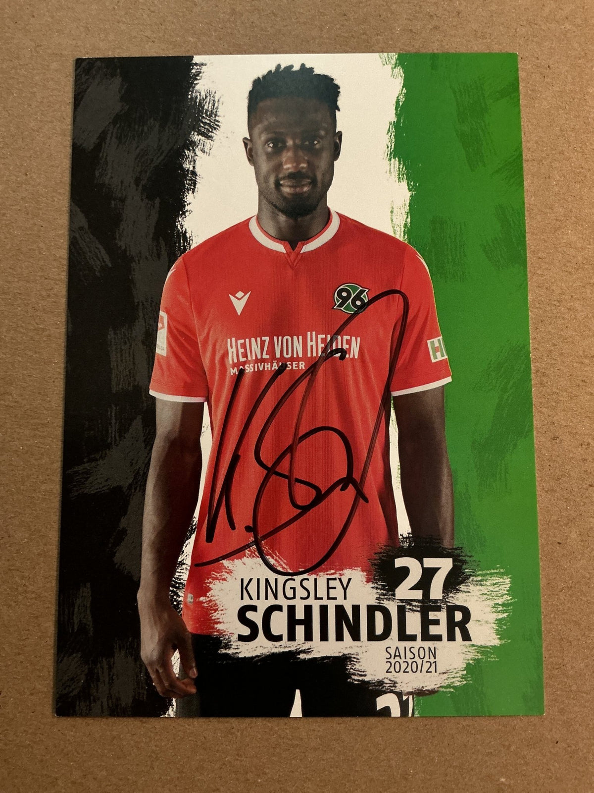 Kingsley Schindler, Germany 🇩🇪 Hannover 96 2020/21 hand signed - Autographs-World
