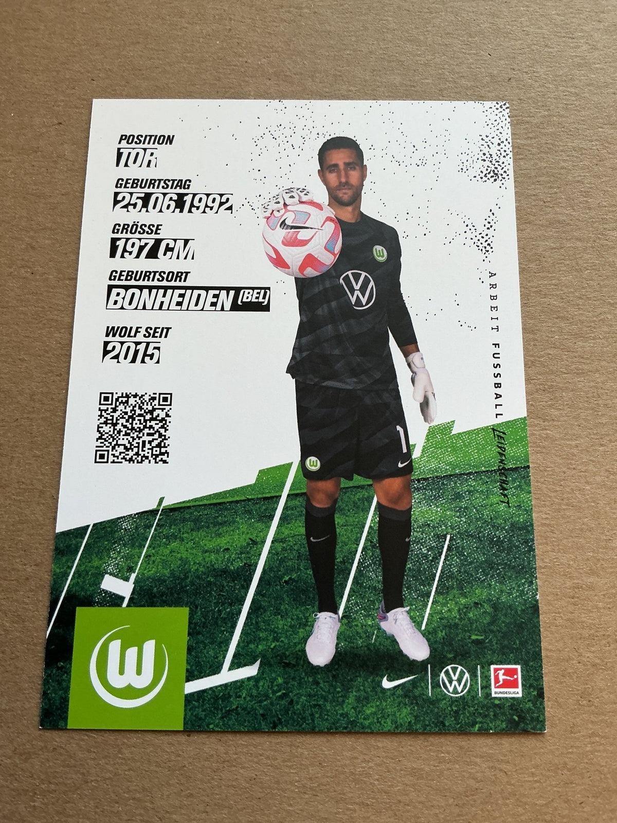 Koen Casteels, Belgium 🇧🇪 VfL Wolfsburg 2023/24 hand signed - Autographs-World