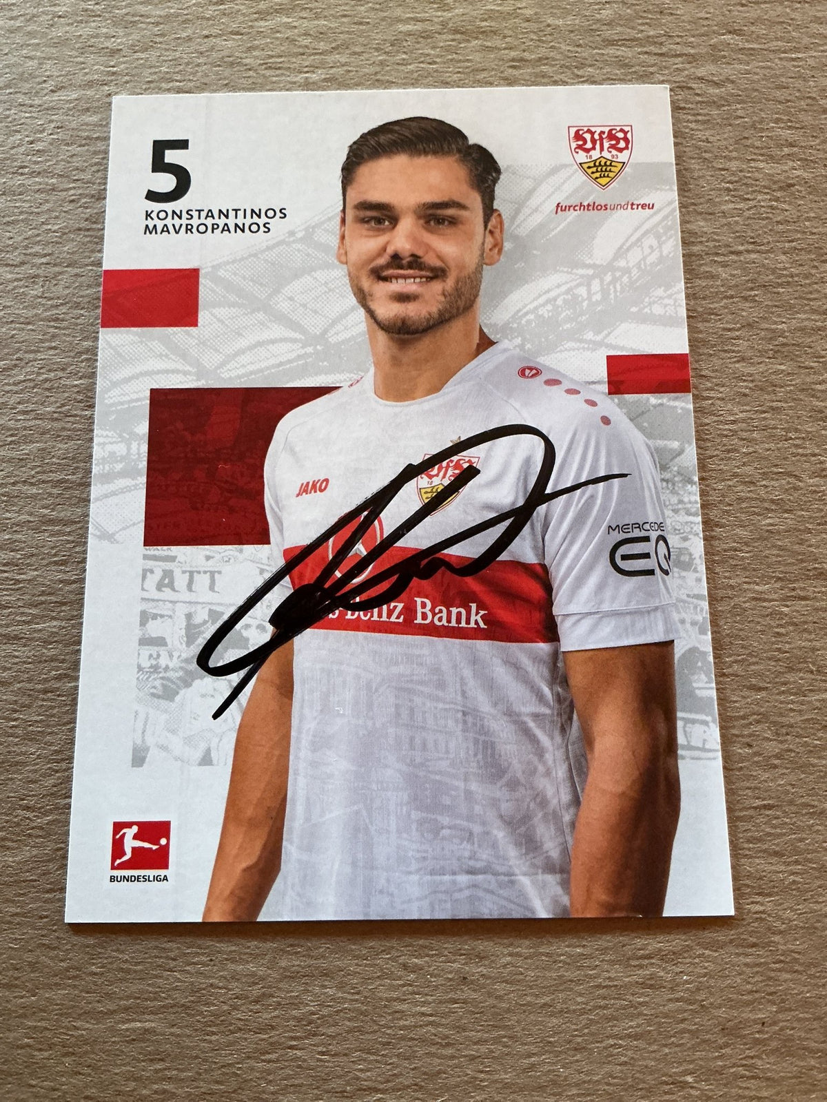 Konstantinos Mavropanos, Greece 🇬🇷 VfB Stuttgart 2022/23 hand signed - Autographs-World