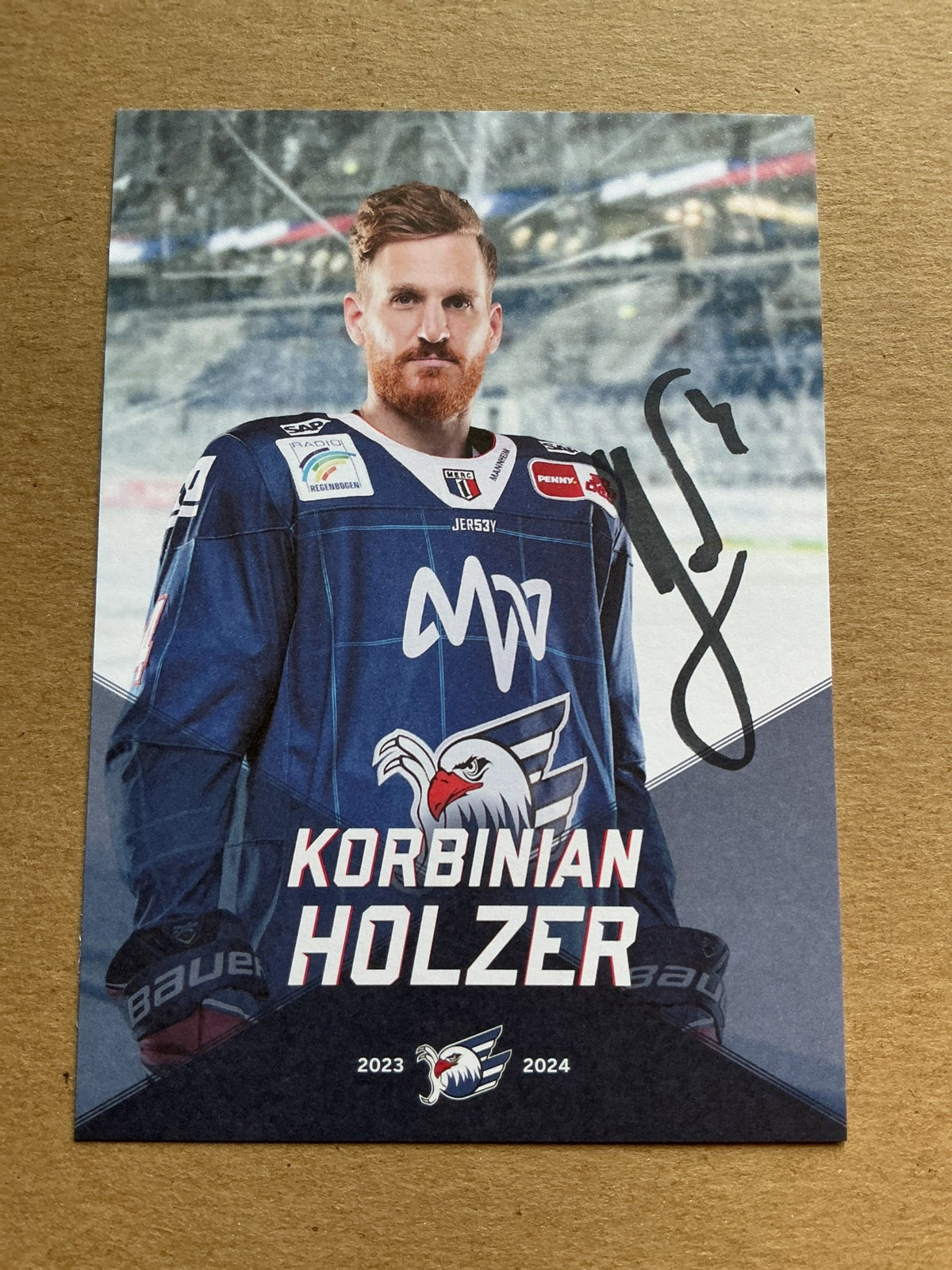 Korbinian Holzer, Germany 🇩🇪 Adler Mannheim 2023/24 hand signed - Autographs-World