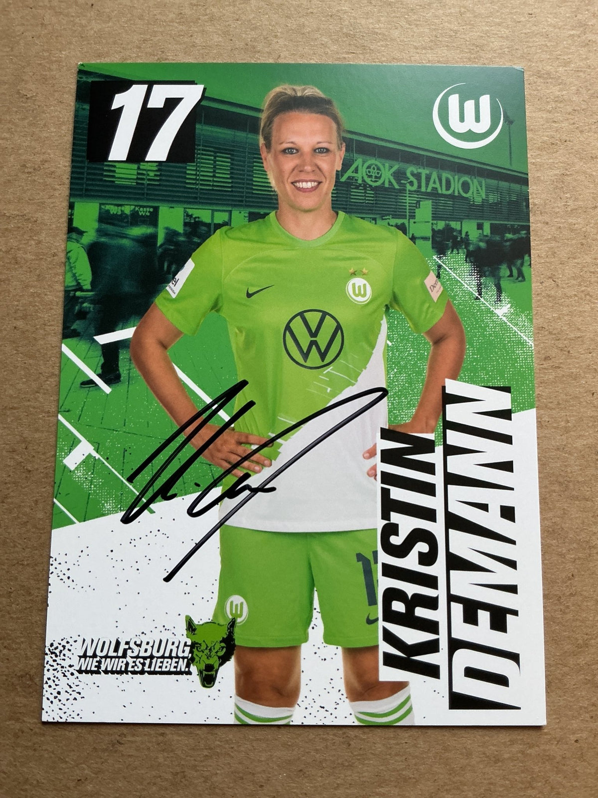Kristin Demann, Germany 🇩🇪 VfL Wolfsburg 2023/24 hand signed - Autographs-World