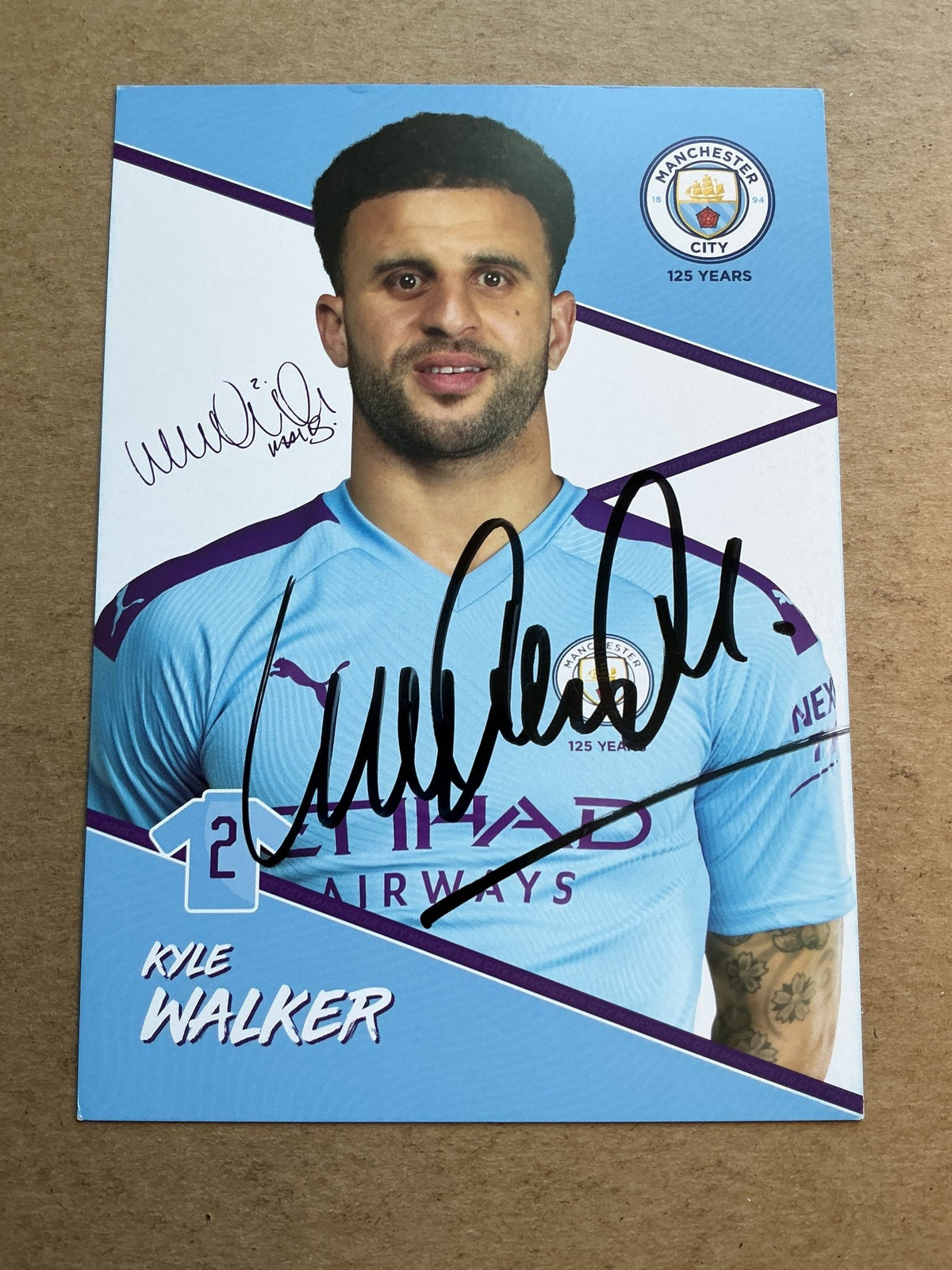 Kyle Walker, England 🏴󠁧󠁢󠁥󠁮󠁧󠁿 Manchester City 2019/20 hand signed - Autographs-World
