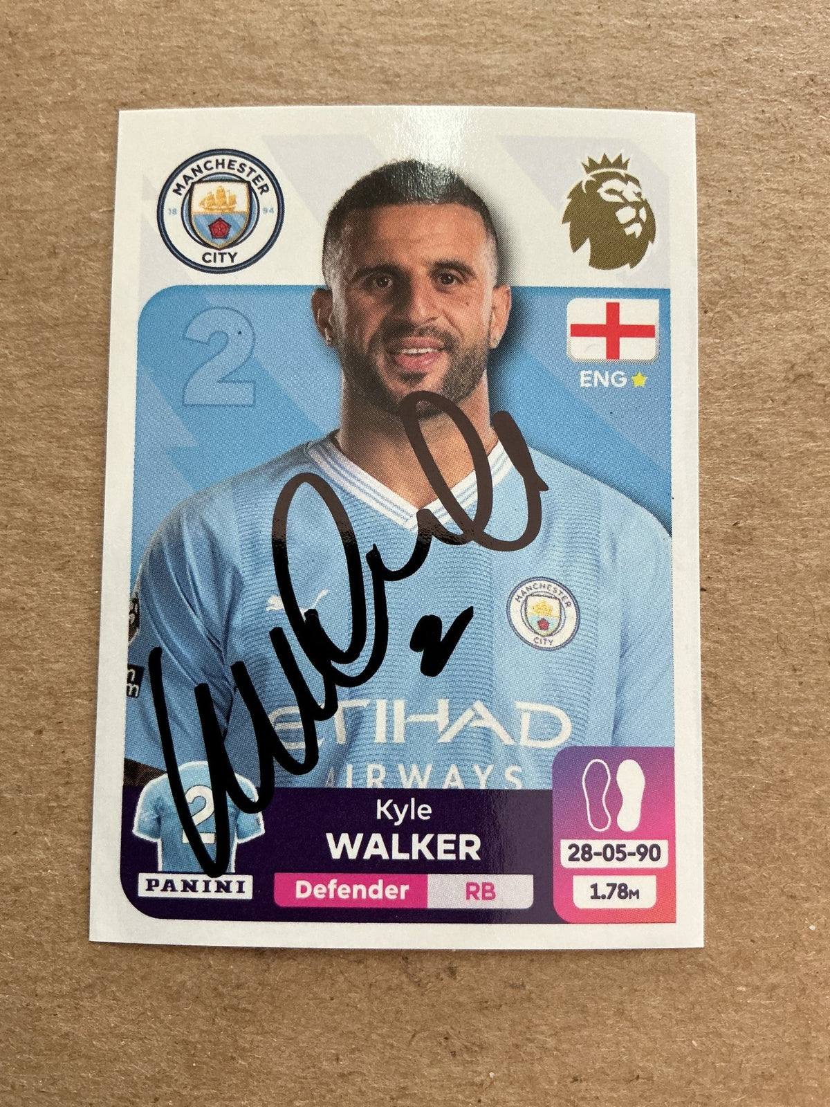 Kyle Walker, England 🏴󠁧󠁢󠁥󠁮󠁧󠁿 Manchester City 2024 Panini hand signed - Autographs-World