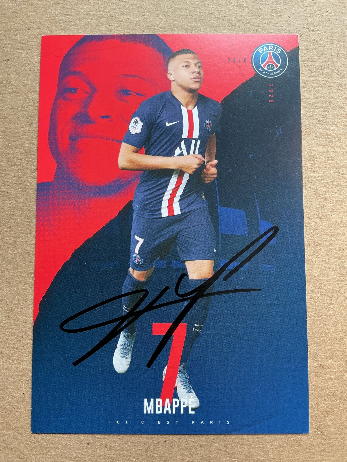 Kylian Mbappé, France 🇫🇷 Paris Saint-Germain 2019/20 hand signed - Autographs-World