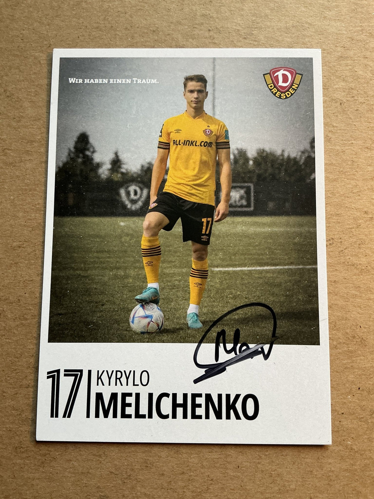Kyrylo Melichenko, Ukraine 🇺🇦 Dynamo Dresden 2022/23 hand signed - Autographs-World