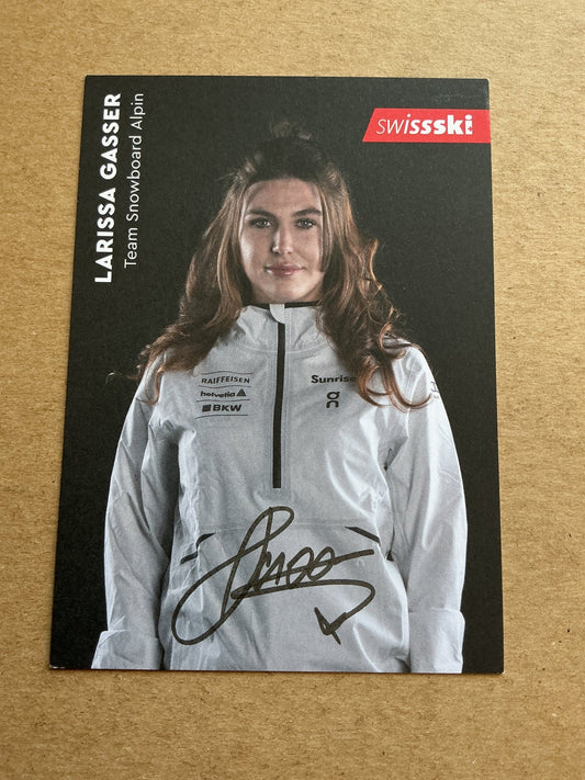 Larissa Gasser, Switzerland 🇨🇭 Snowboard Winter Sports 2024/25 hand signed - Autographs-World