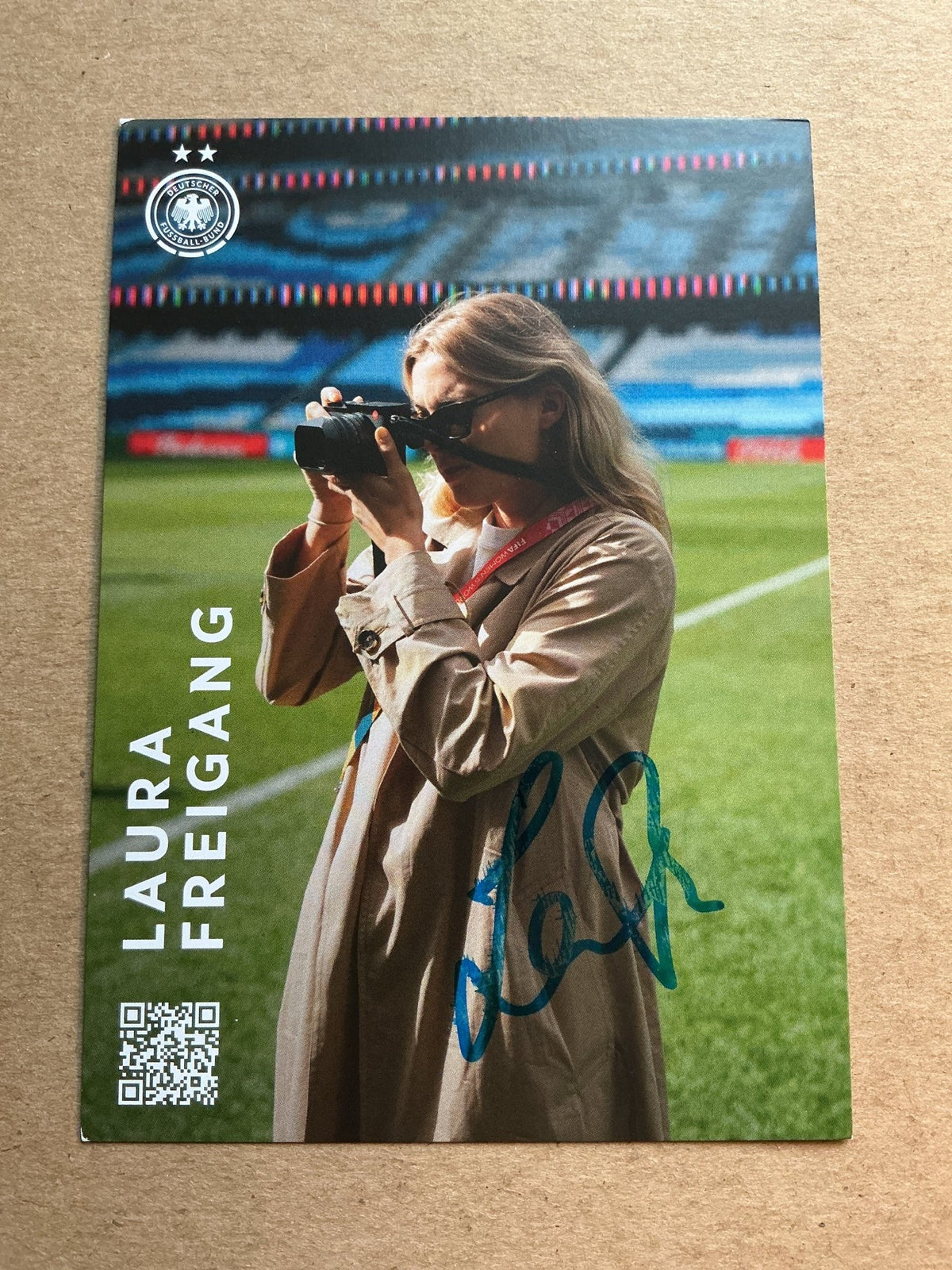 Laura Freigang, Germany 🇩🇪 Summer Olympics 2024 hand signed - Autographs-World
