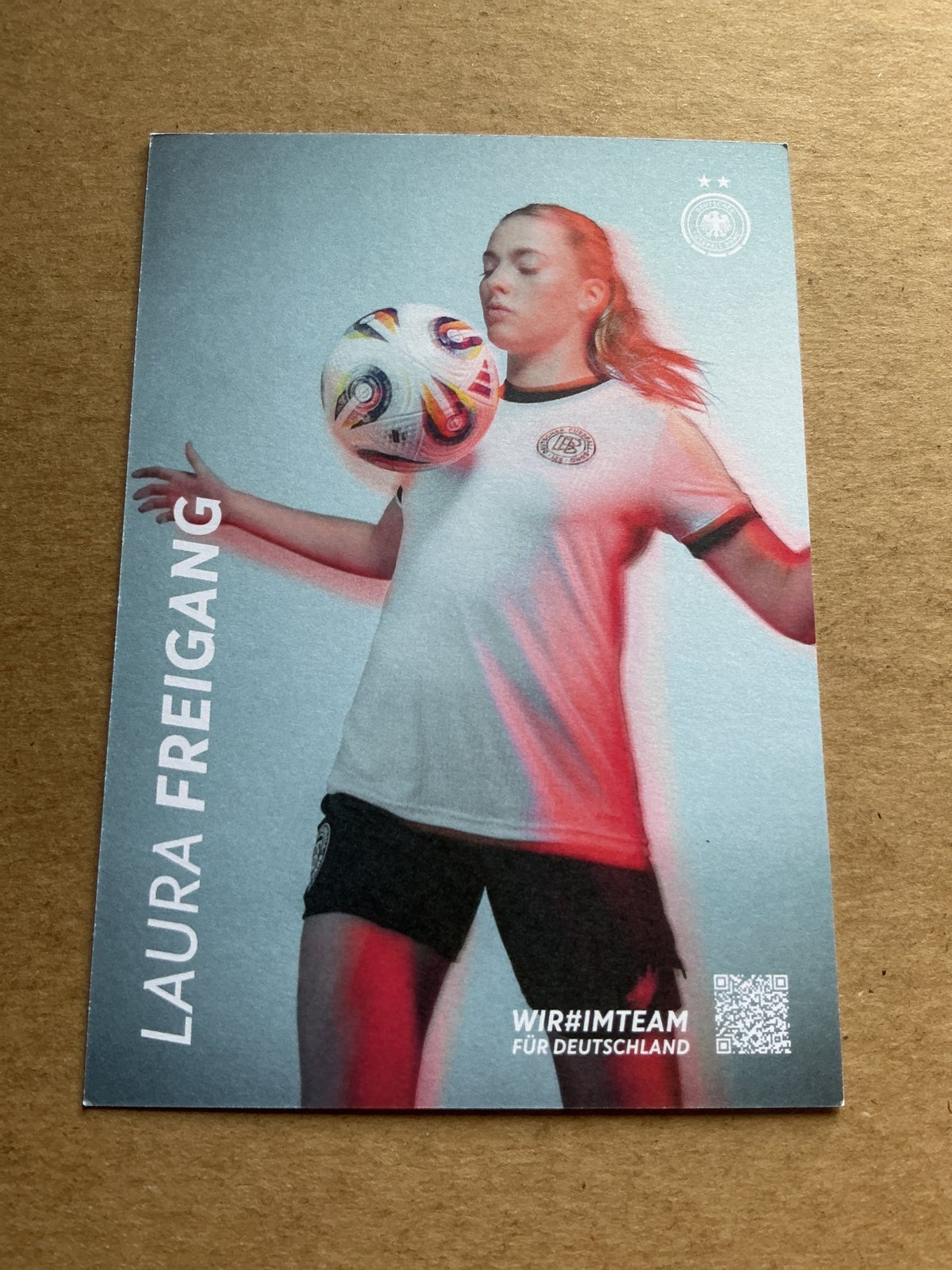 Laura Freigang, Germany 🇩🇪 Women’s Euro Cup 2025 hand signed - Autographs-World