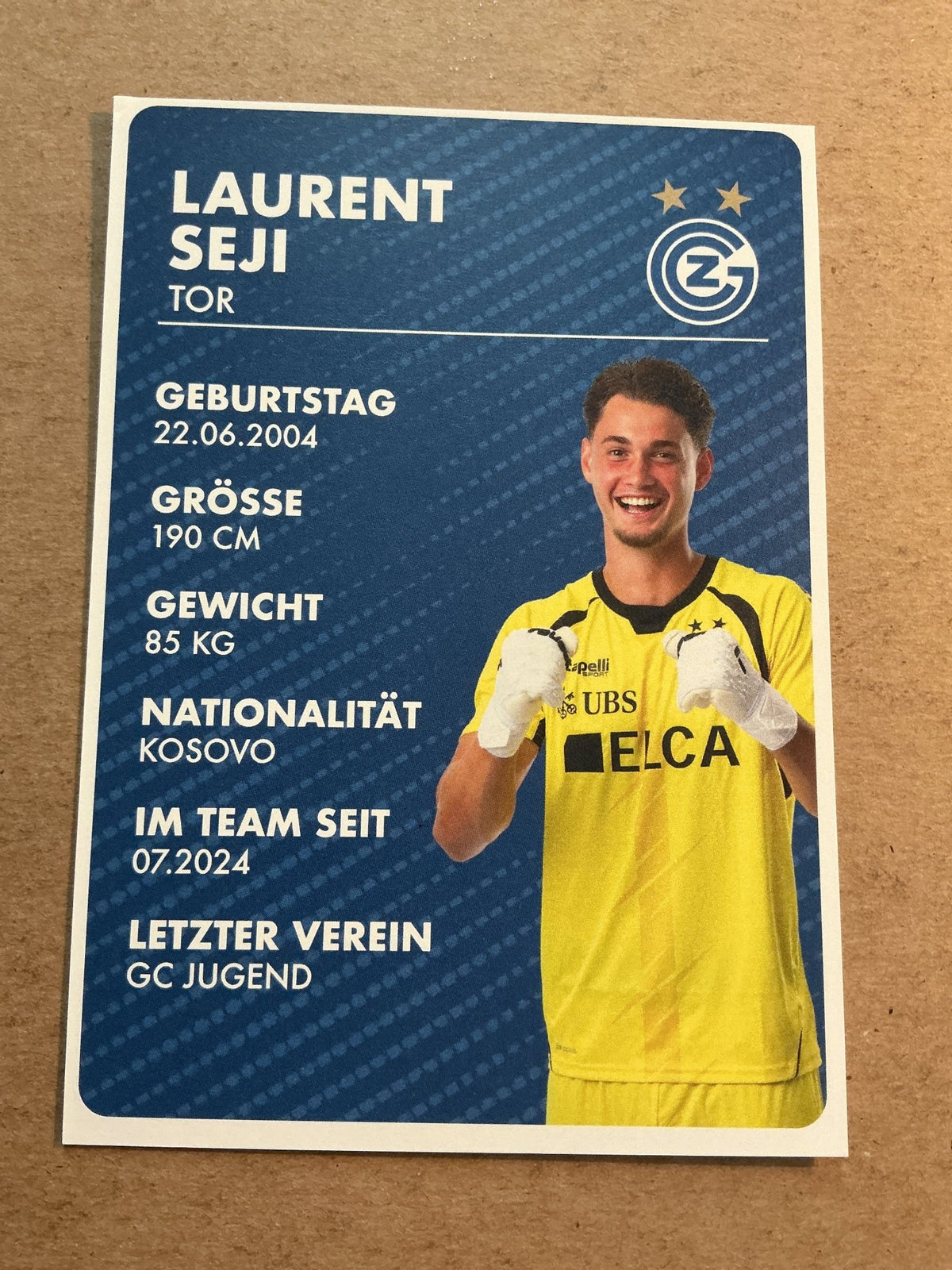 Laurent Seji, Kosovo 🇽🇰 Grasshopper Zürich 2025/26 hand signed - Autographs-World