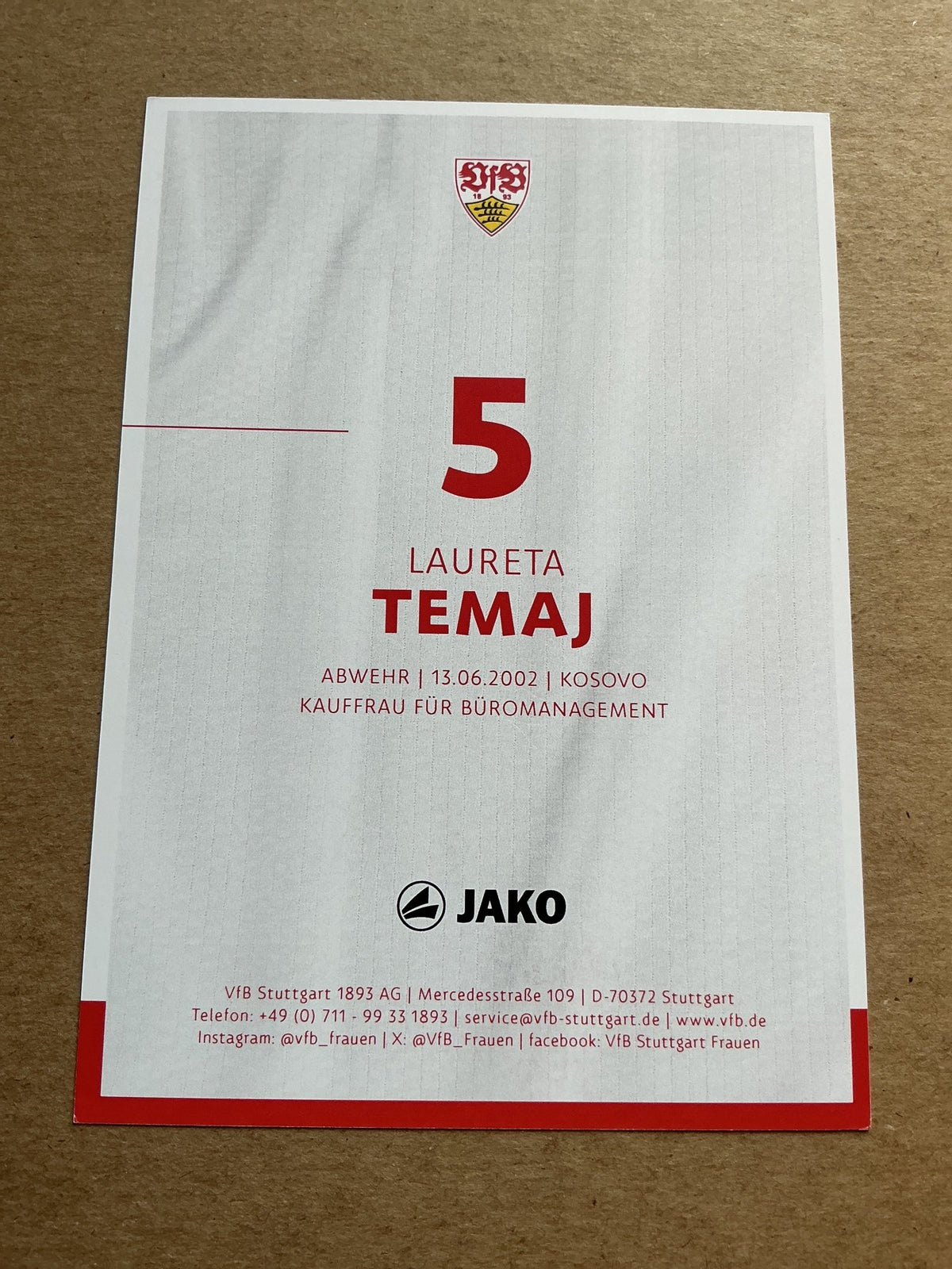 Laureta Temaj, Kosovo 🇽🇰 VfB Stuttgart 2024/25 hand signed - Autographs-World