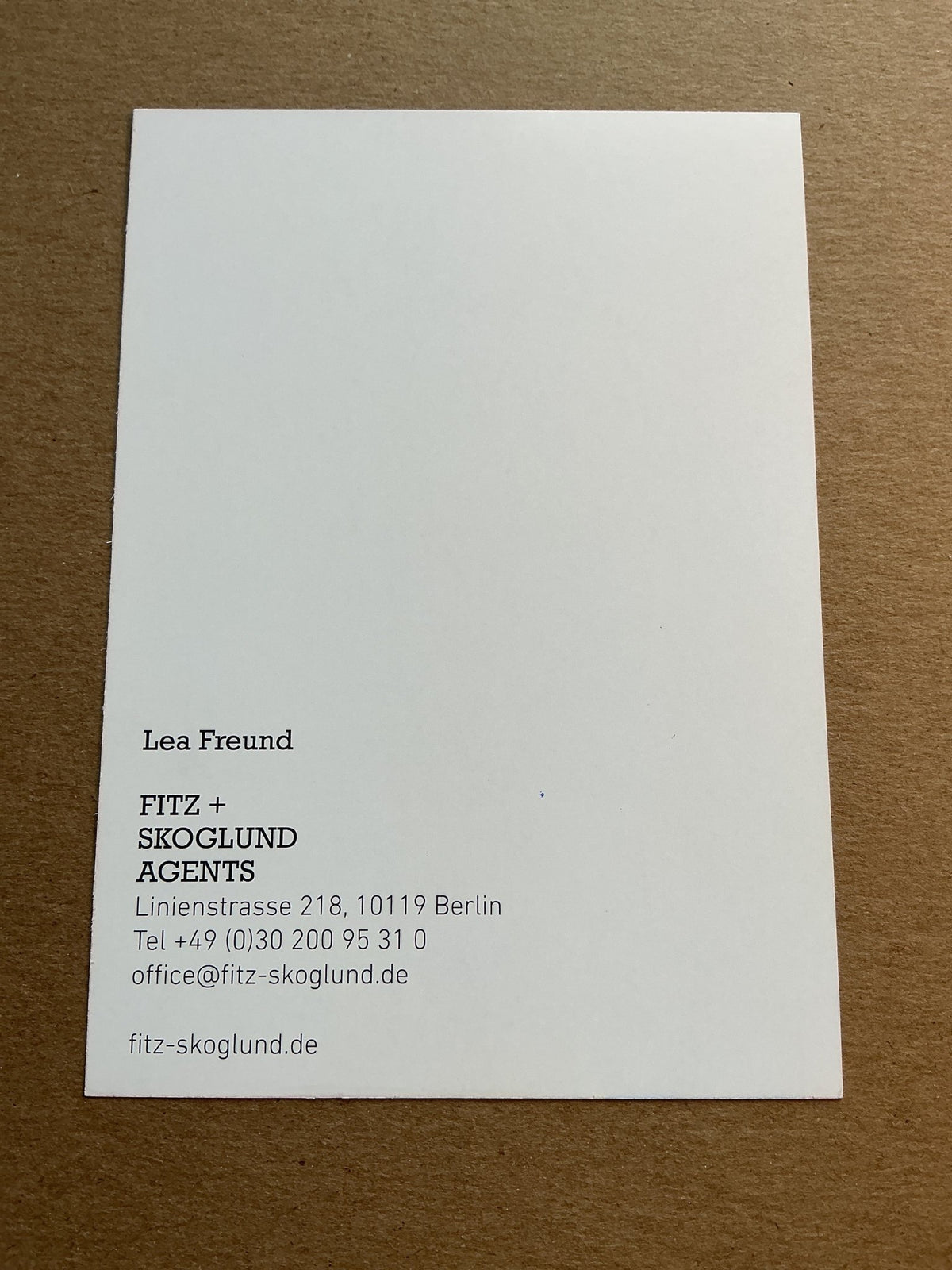 Lea Freund, Germany 🇩🇪 Actress 2024 hand signed - Autographs-World