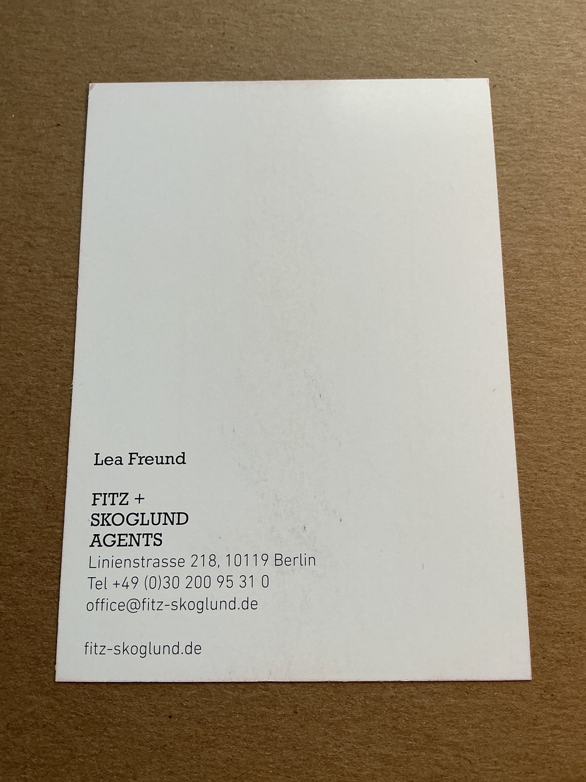 Lea Freund, Germany 🇩🇪 Actress 2024 hand signed - Autographs-World