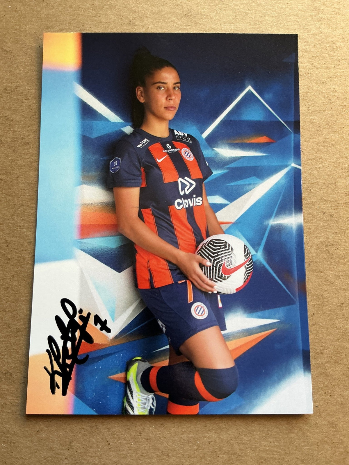 Léa Khelifi, France 🇫🇷 Montpellier HSC 2023/24 hand signed - Autographs-World