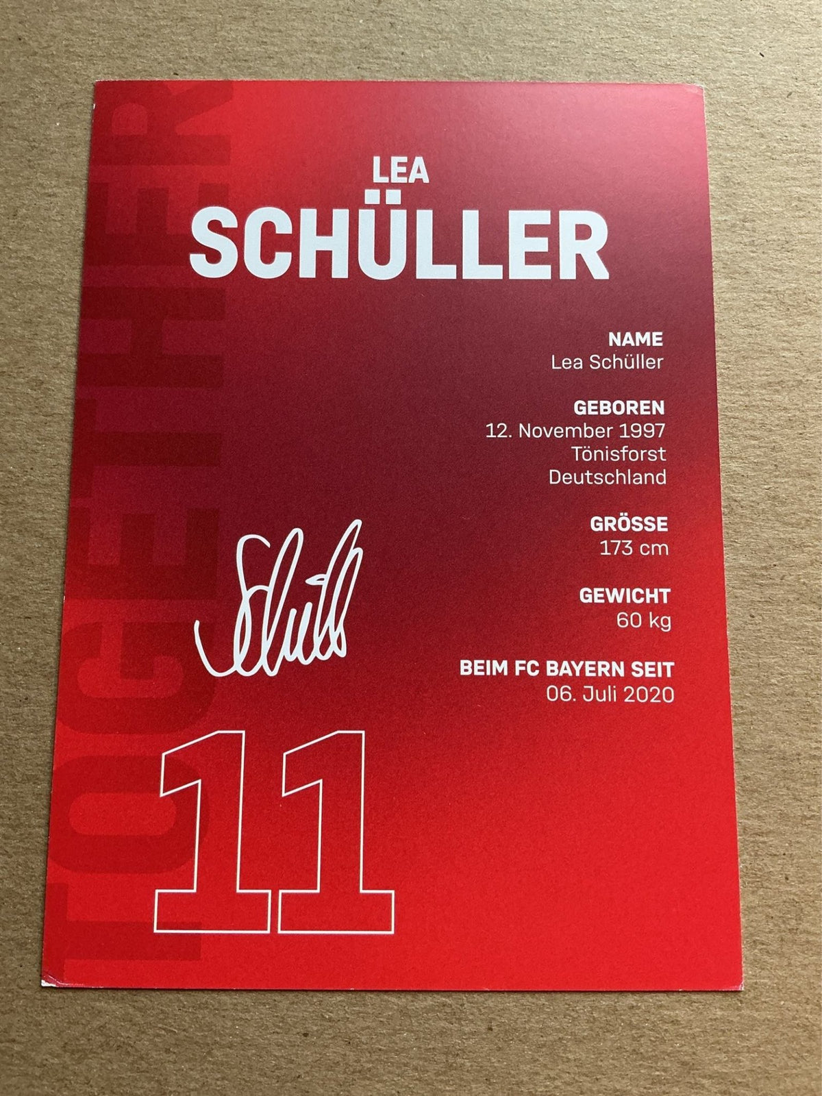 Lea Schüller, Germany 🇩🇪 FC Bayern München 2021/22 hand signed - Autographs-World