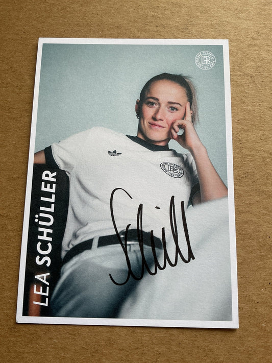 Lea Schüller, Germany 🇩🇪 Women’s Euro Cup 2025 hand signed - Autographs-World