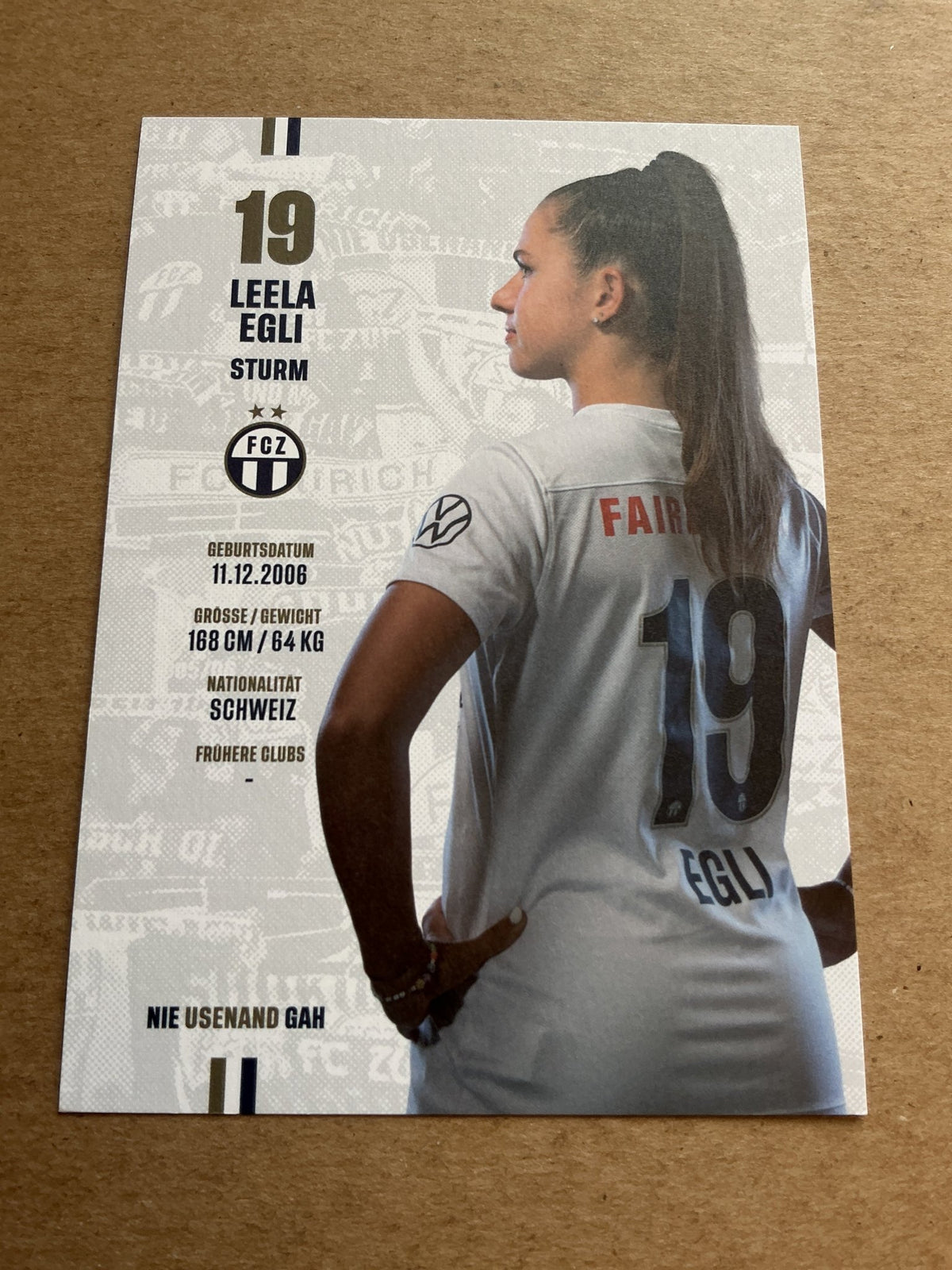 Leela Egli, Switzerland 🇨🇭 FC Zürich 2023/24 hand signed - Autographs-World
