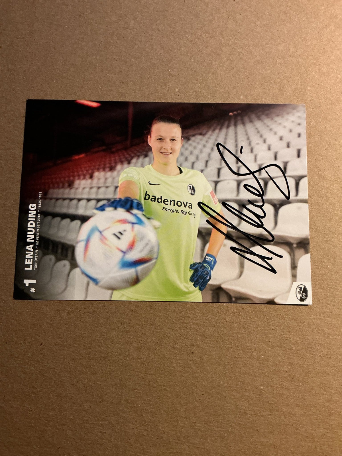 Lena Nuding, Germany 🇩🇪 SC Freiburg 2022/23 hand signed - Autographs-World