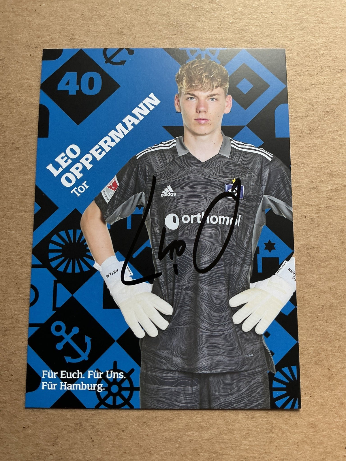 Leo Oppermann, Germany 🇩🇪 Hamburger SV 2021/22 hand signed - Autographs-World