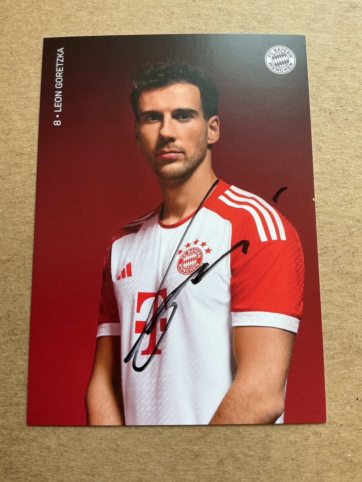 Leon Goretzka, Germany 🇩🇪 FC Bayern München 2023/24 hand signed - Autographs-World
