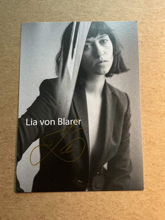 Lia von Blarer, Switzerland 🇨🇭 Actress 2026 hand signed - Autographs-World