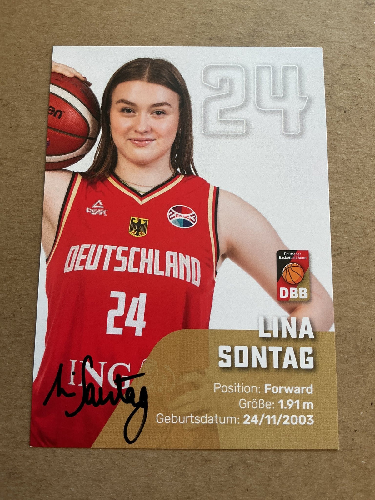 Lina Sontag, Germany 🇩🇪 Basketball Summer Olympics 2024 hand signed - Autographs-World