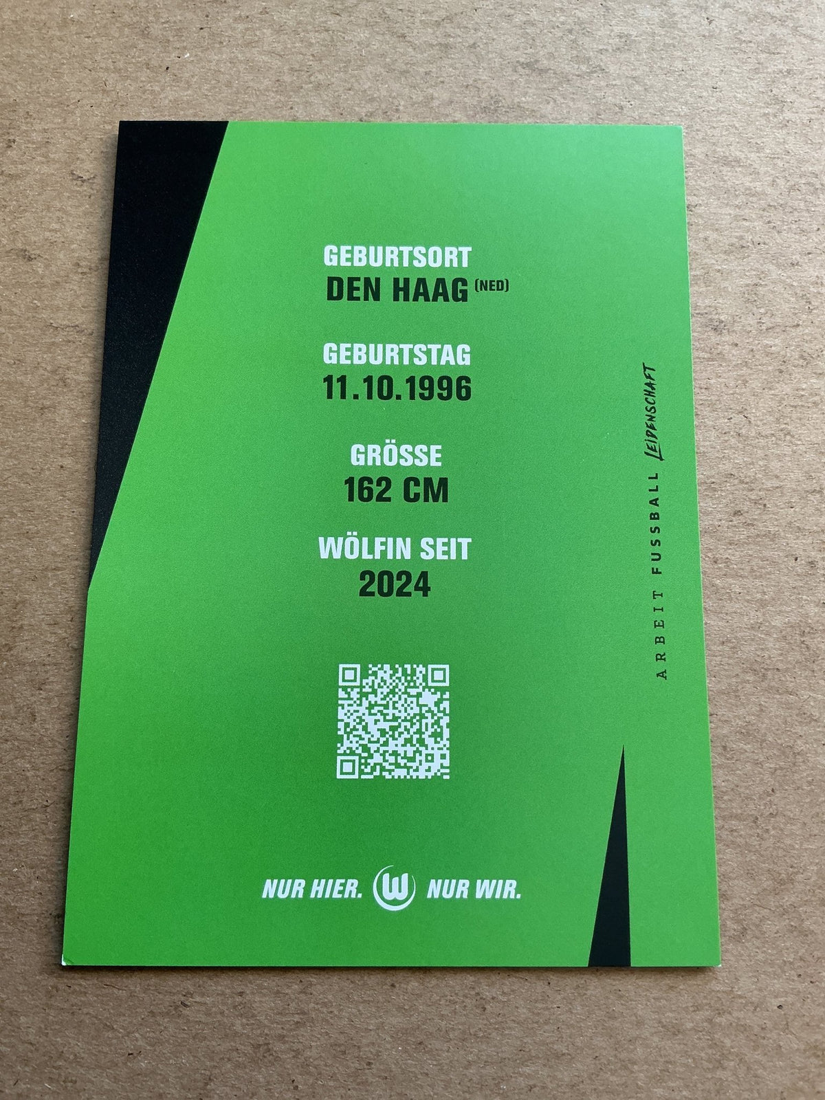 Lineth Beerensteyn, Netherlands 🇳🇱 VfL Wolfsburg 2025/26 hand signed - Autographs-World