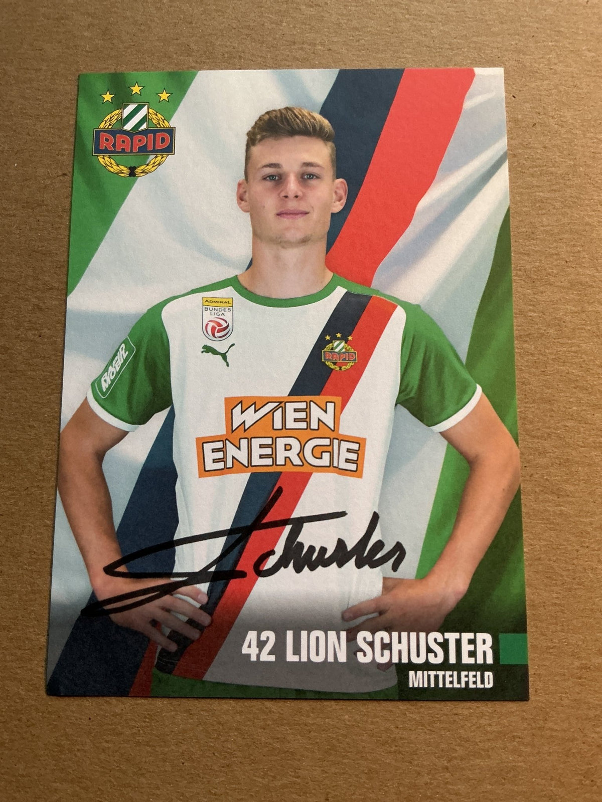 Lion Schuster, Austria 🇦🇹 Rapid Wien 2021/22 hand signed - Autographs-World