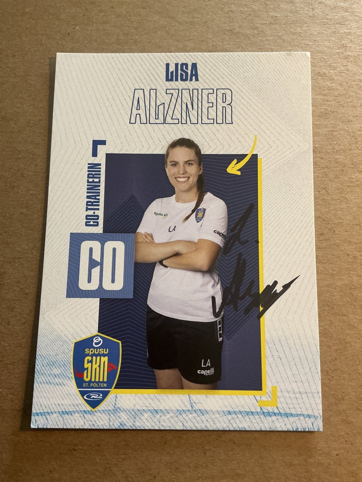 Lisa Alzner, Austria 🇦🇹 SKN St. Pölten 2024/25 hand signed - Autographs-World