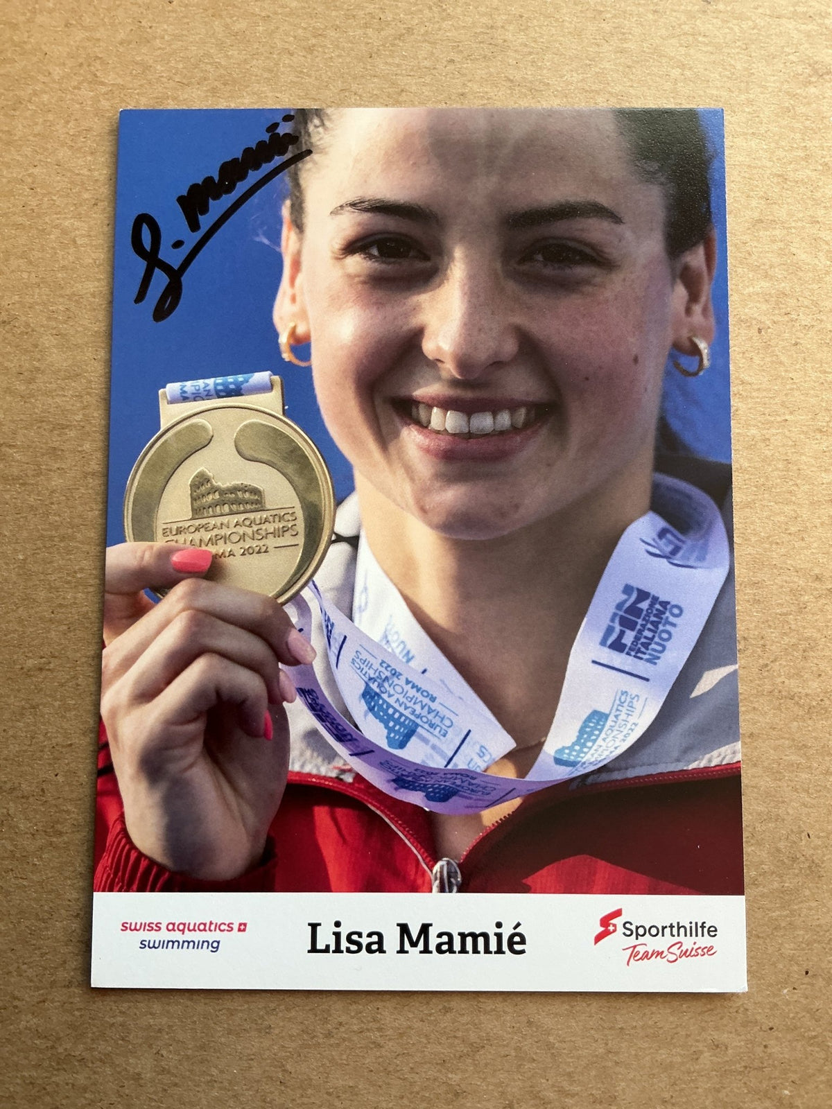 Lisa Mamié, Switzerland 🇨🇭Swimming Summer Olympics 2024 hand signed - Autographs-World