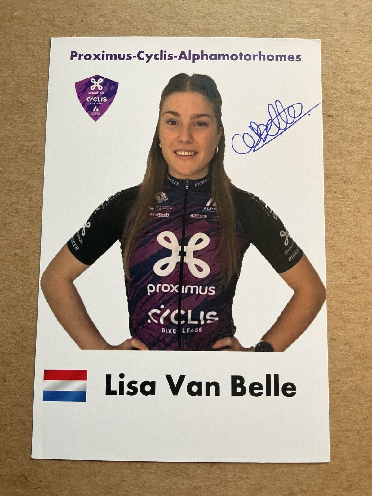 Lisa Van Belle, Netherlands 🇳🇱 Cycling Summer Olympics 2024 hand signed - Autographs-World