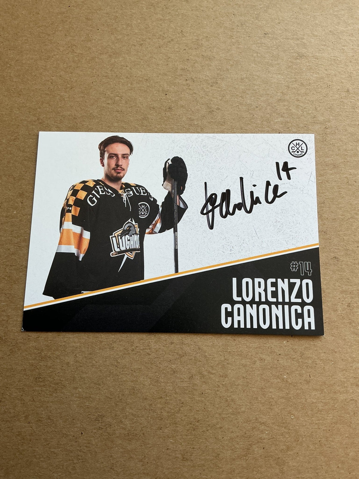 Lorenzo Canonica, Switzerland 🇨🇭 HC Lugano 2024/25 hand signed - Autographs-World