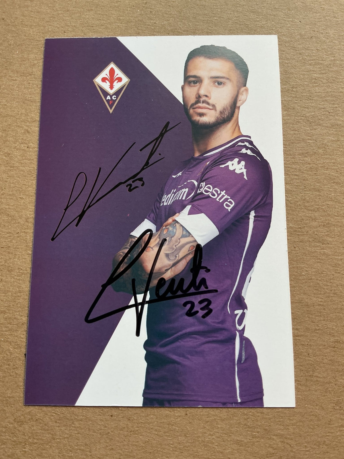 Lorenzo Venuti, Italy 🇮🇹 ACF Fiorentina 2020/21 hand signed - Autographs-World