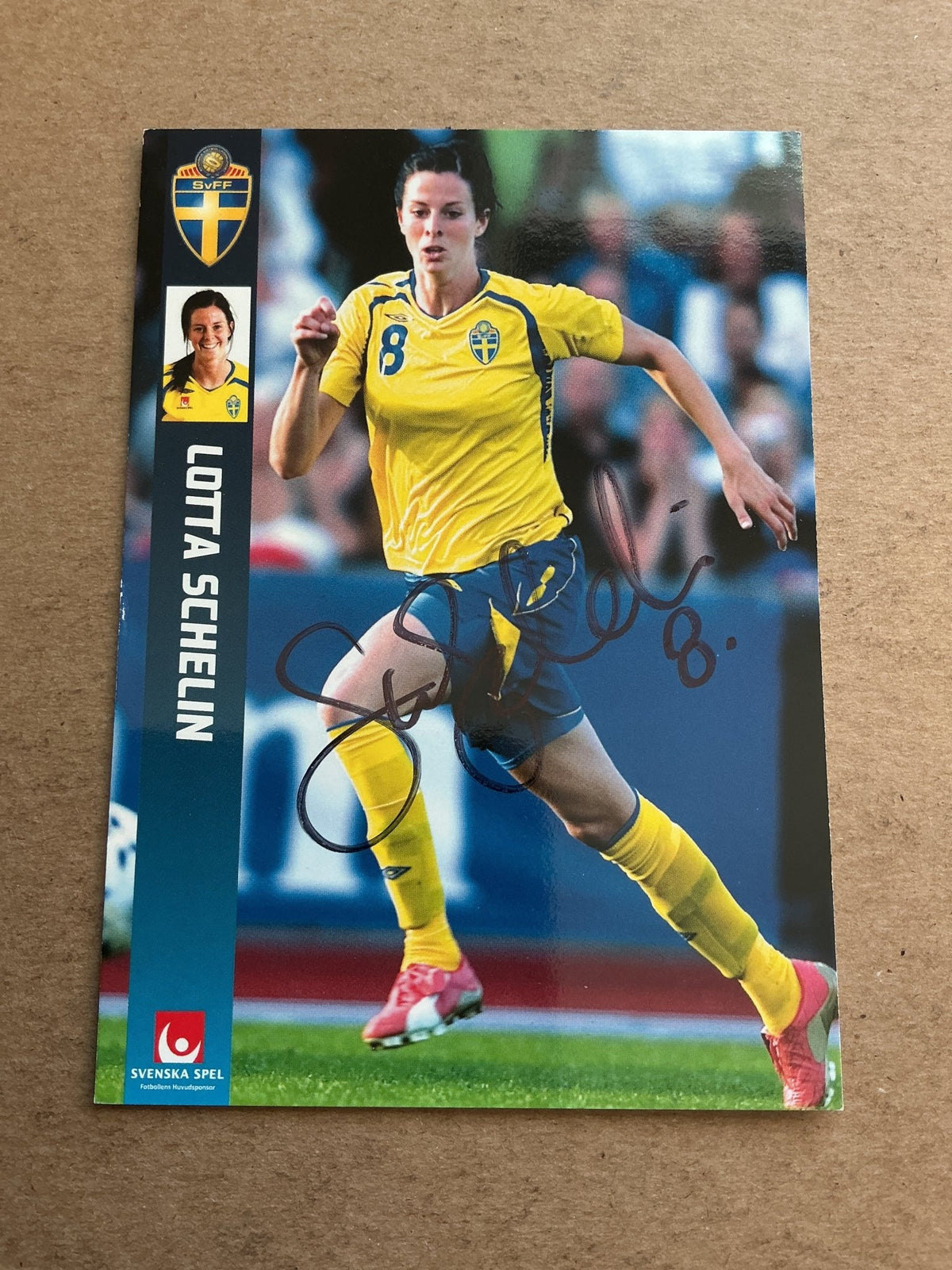 Lotta Schelin, Sweden 🇸🇪 FIFA Women’s World Cup 2007 hand signed - Autographs-World