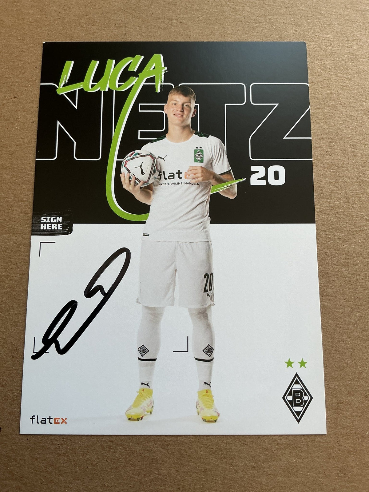 Luca Netz, Germany 🇩🇪 Borussia Mönchengladbach 2021/22 hand signed - Autographs-World