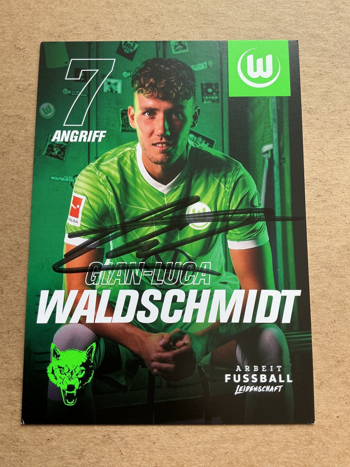 Luca Waldschmidt, Germany 🇩🇪 VfL Wolfsburg 2021/22 hand signed - Autographs-World