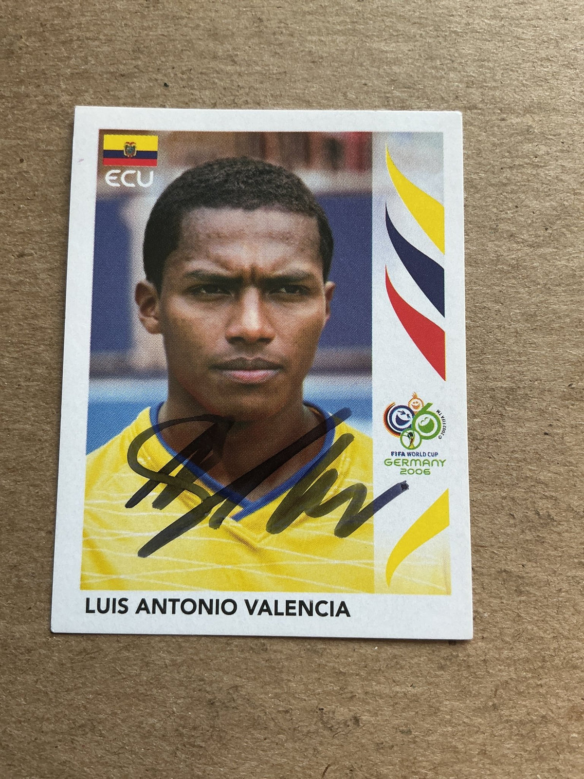 Luis Antonio Valencia, Ecuador 🇪🇨 FIFA World Cup 2006 Panini hand signed - Autographs-World