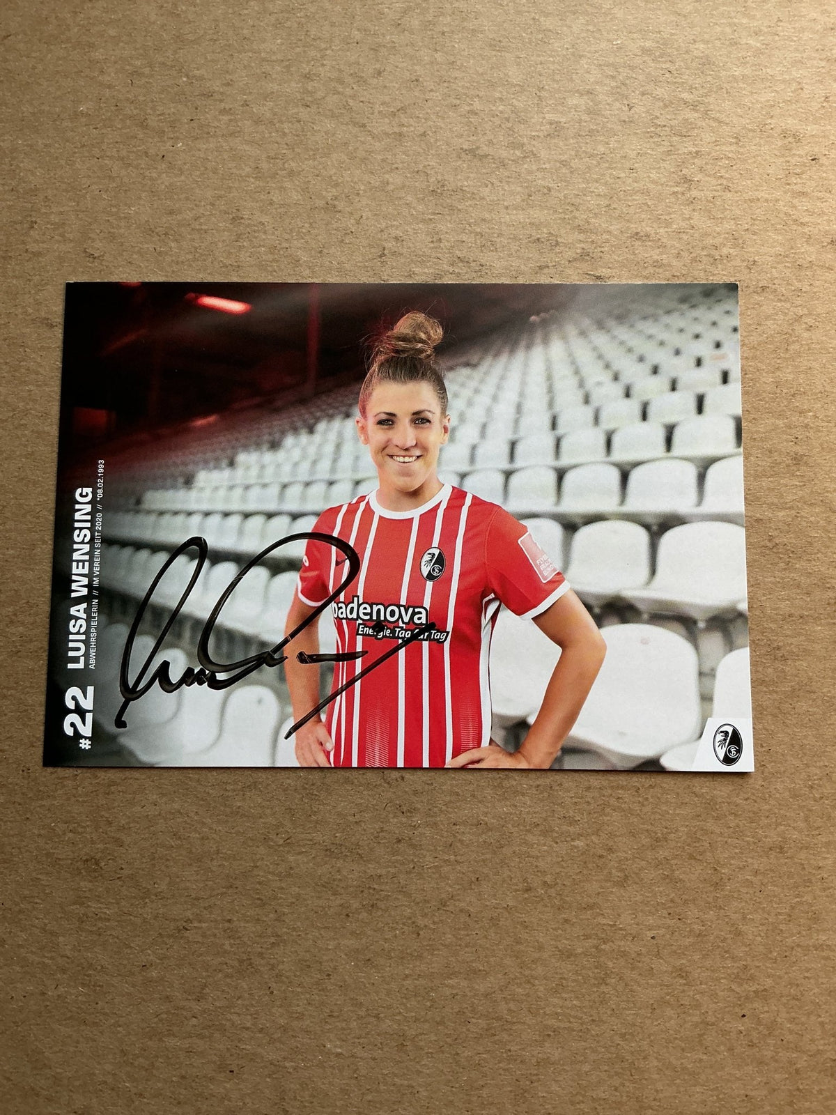 Luisa Wensing, Germany 🇩🇪 SC Freiburg 2022/23 hand signed - Autographs-World