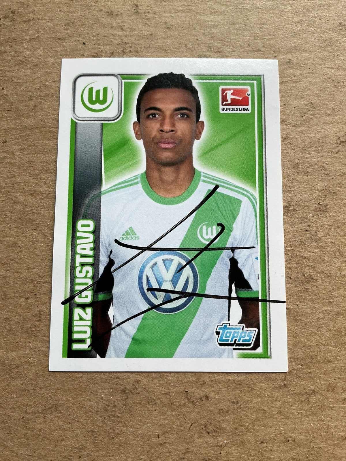 Luiz Gustavo, Brazil 🇧🇷 VfL Wolfsburg 2013/14 Topps hand signed - Autographs-World