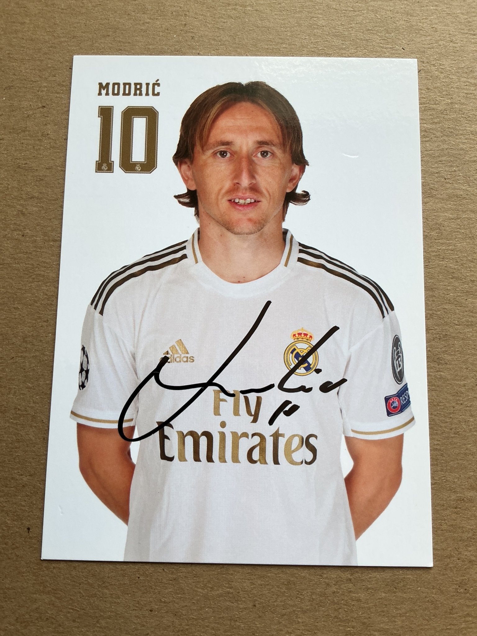 Luka Modrić, Croatia 🇭🇷 Real Madrid 2019/20 hand signed - Autographs-World