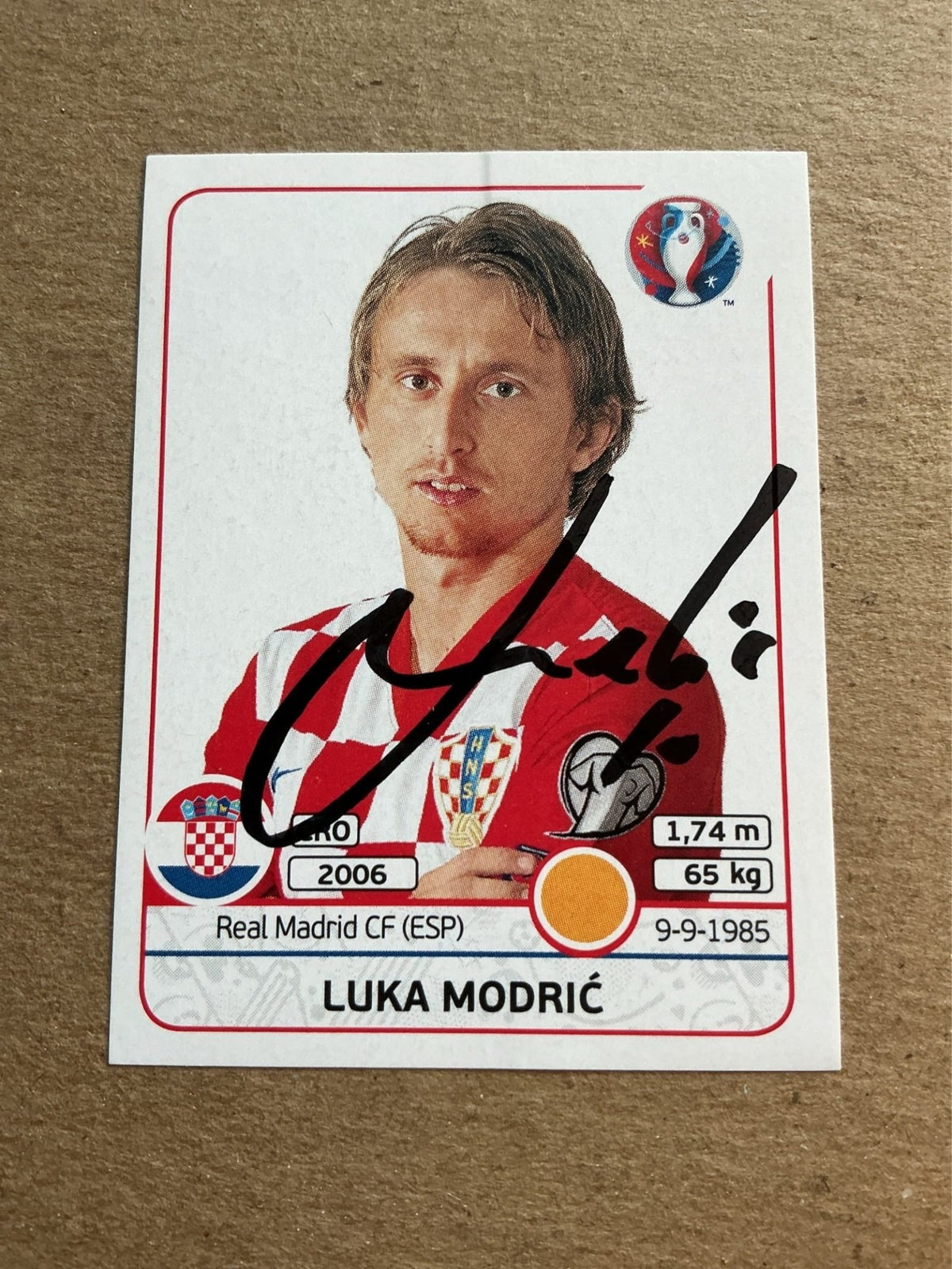 Luka Modrić, Croatia 🇭🇷 UEFA Euro 2016 Panini hand signed - Autographs-World