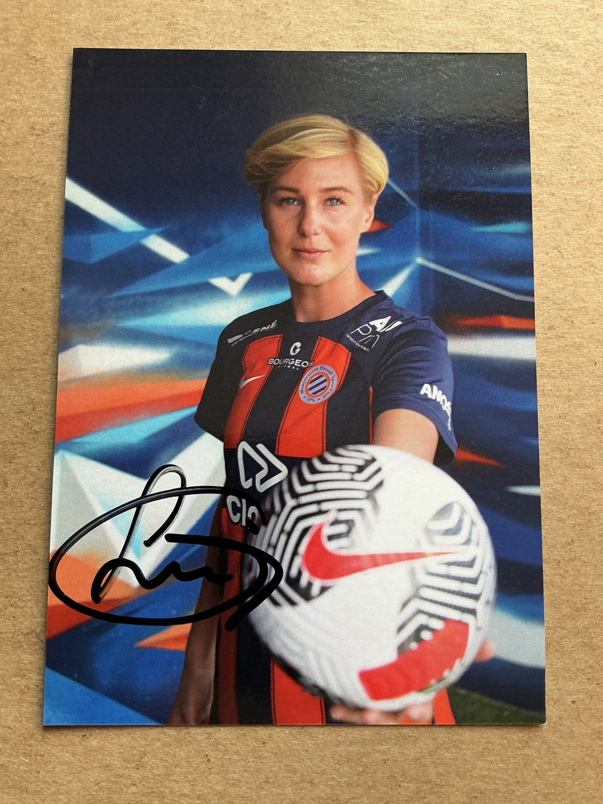 Luna Nørgaard Gevitz, Denmark 🇩🇰 Montpellier HSC 2023/24 hand signed - Autographs-World