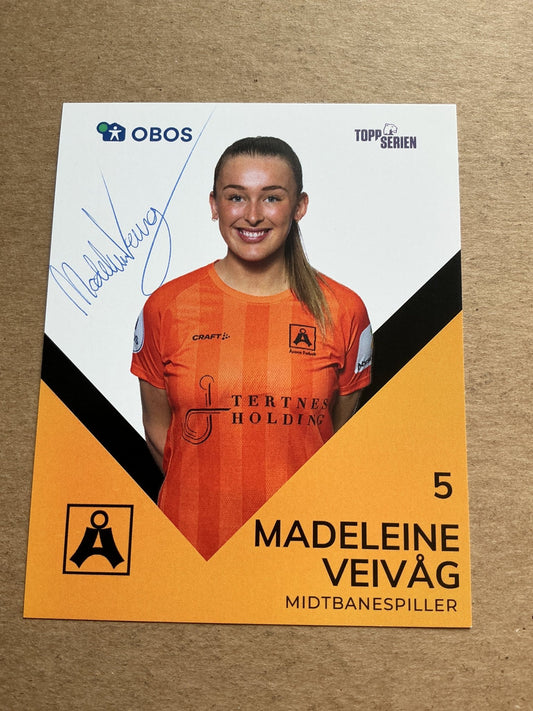 Madeleine Veivåg, Norway 🇳🇴 Åsane 2024/25 hand signed - Autographs-World