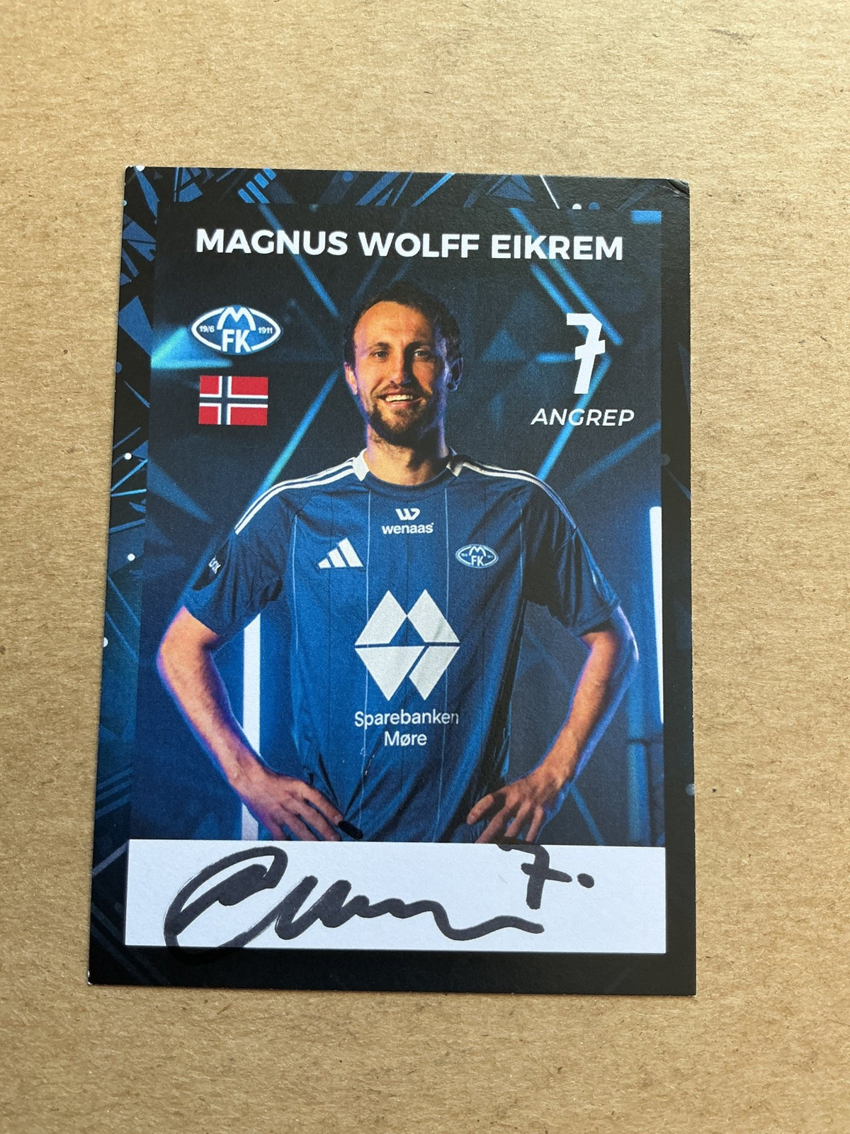 Magnus Wolff Eikrem, Norway 🇳🇴 Molde FK 2024/25 hand signed - Autographs-World