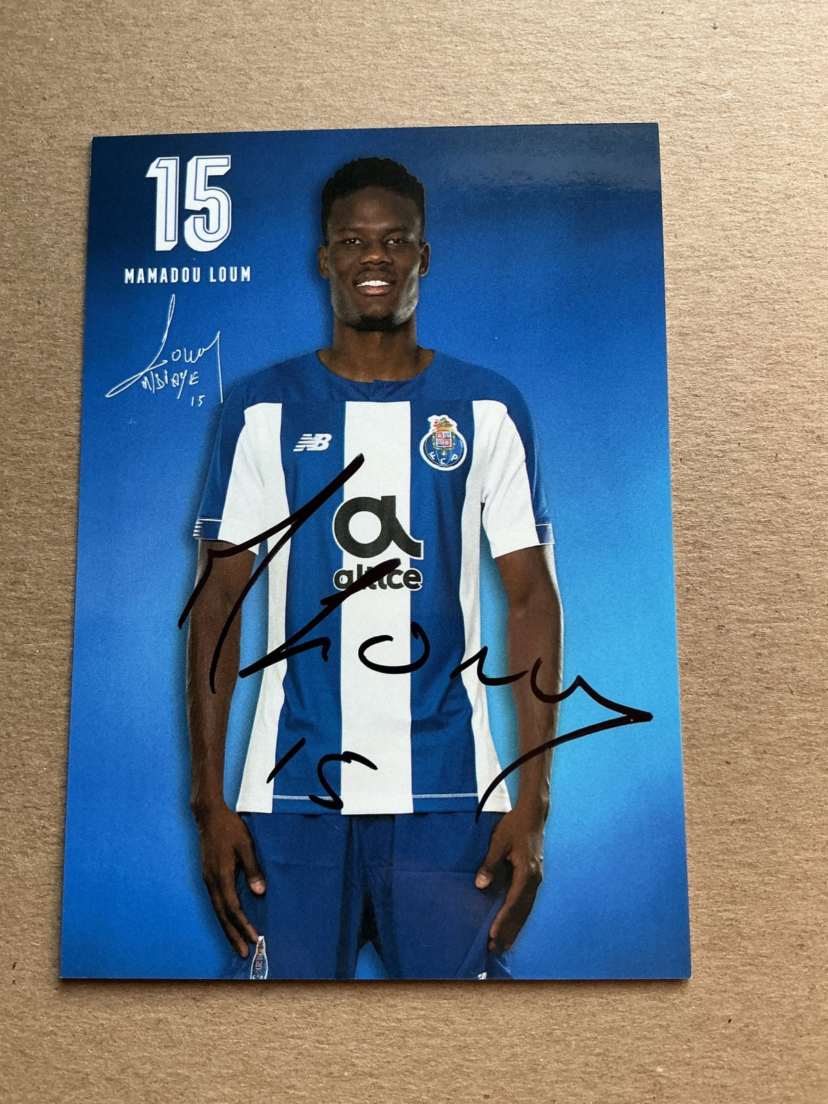 Mamadou Loum, Senegal 🇸🇳 FC Porto 2019/20 hand signed - Autographs-World