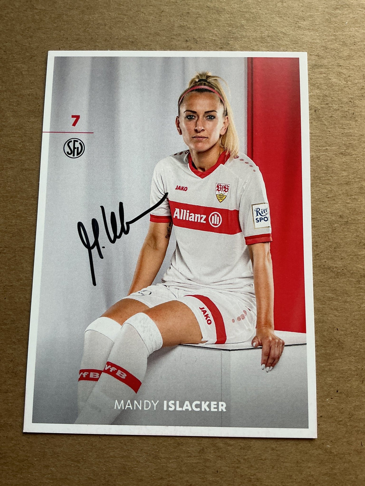 Mandy Islacker, Germany 🇩🇪 VfB Stuttgart 2024/25 hand signed - Autographs-World