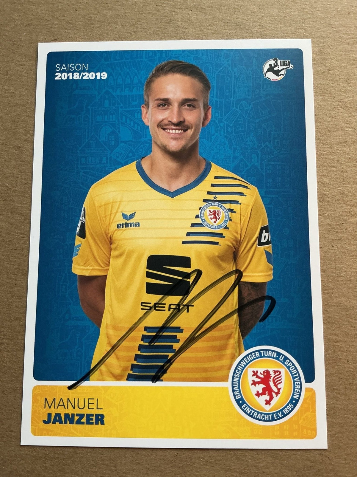 Manuel Janzer, Germany 🇩🇪 Eintracht Braunschweig 2018/19 hand signed - Autographs-World